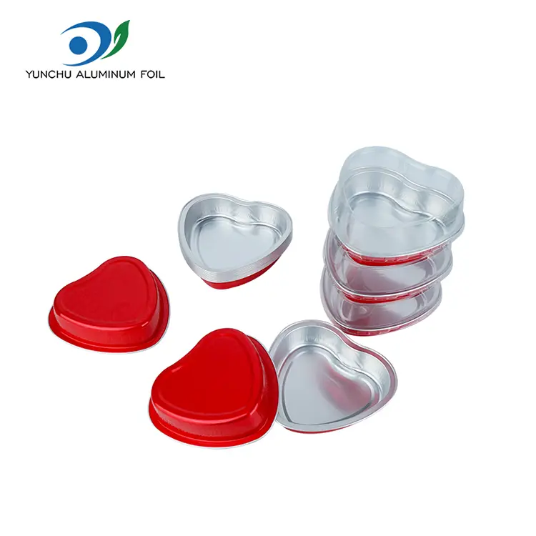 Sydänmuotoinen kakku leipoma Sydänmuotoinen kakku leipoma